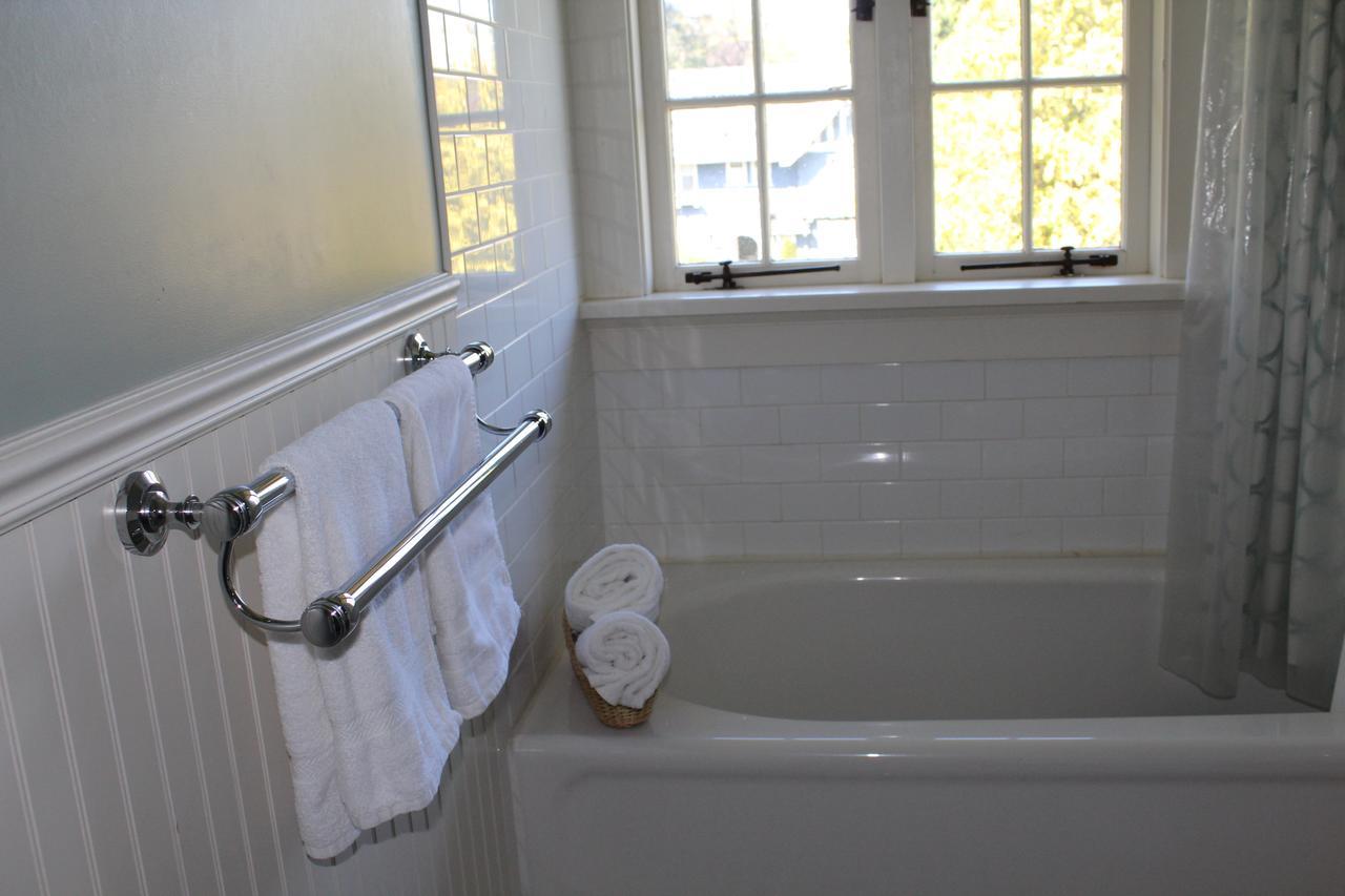 Cartier Guest House Vancouver Bagian luar foto