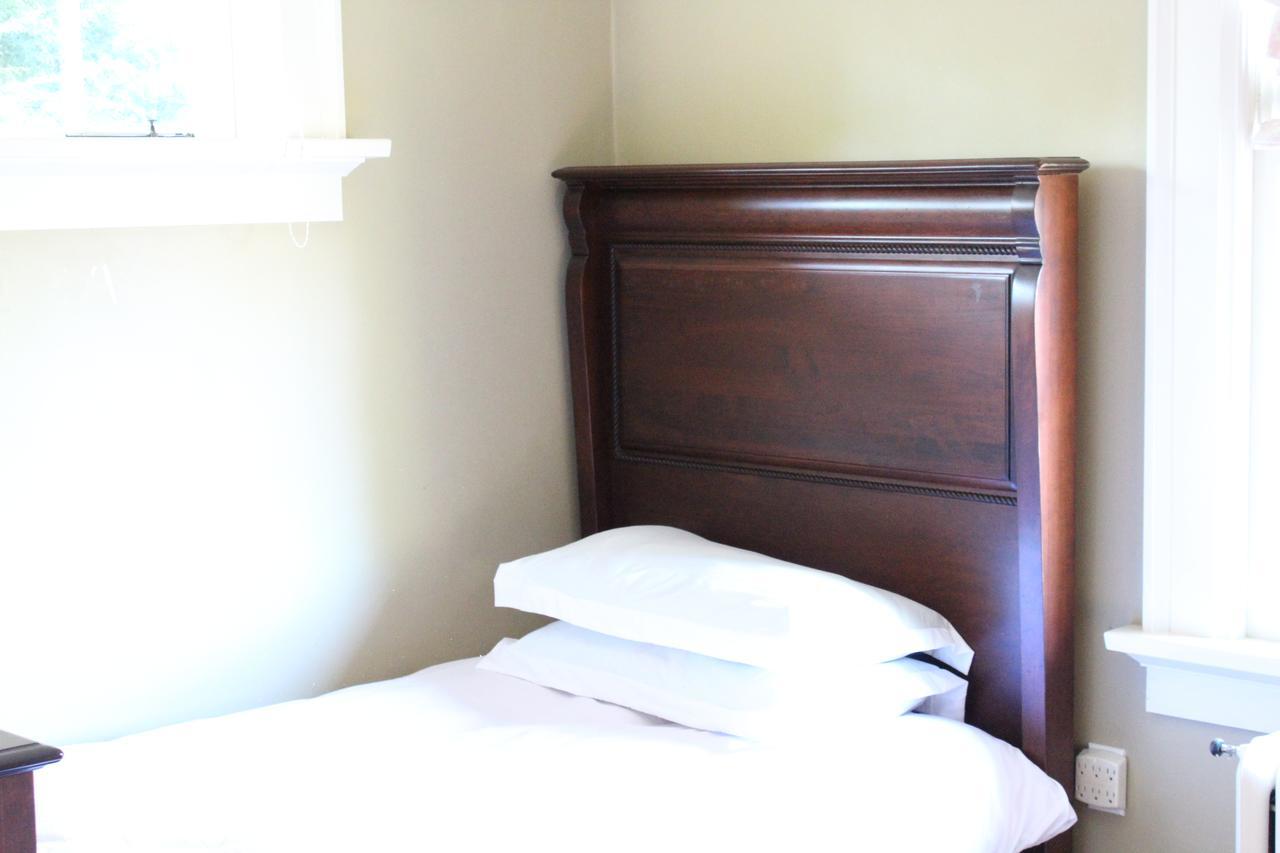 Cartier Guest House Vancouver Bagian luar foto