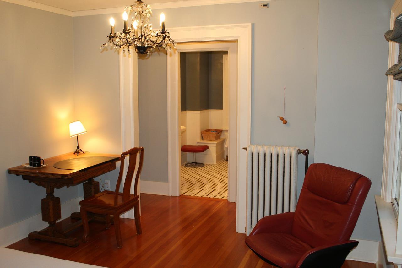 Cartier Guest House Vancouver Bagian luar foto